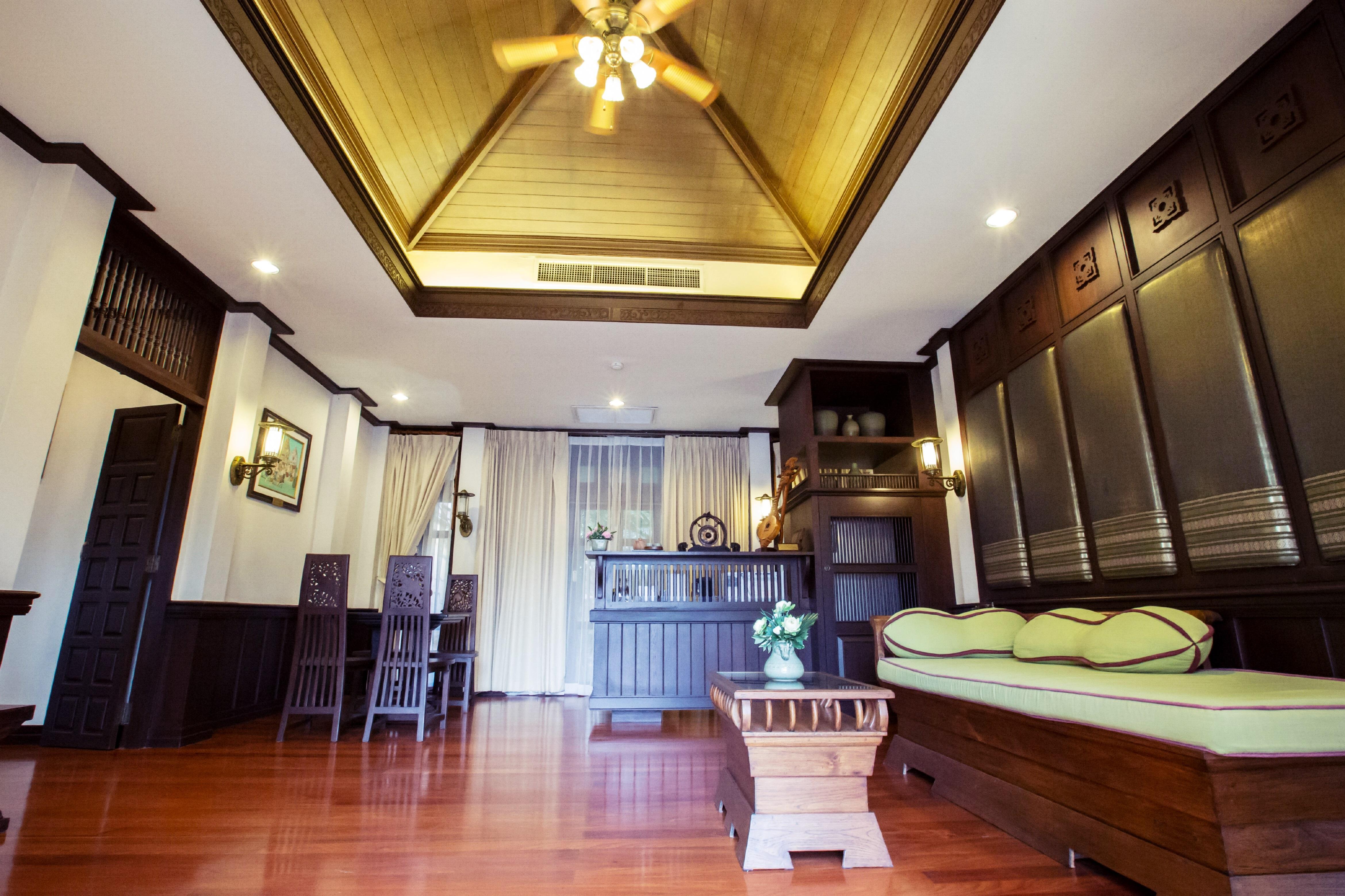 Wora Bura Hua Hin Resort & Spa Екстериор снимка A room at the hotel