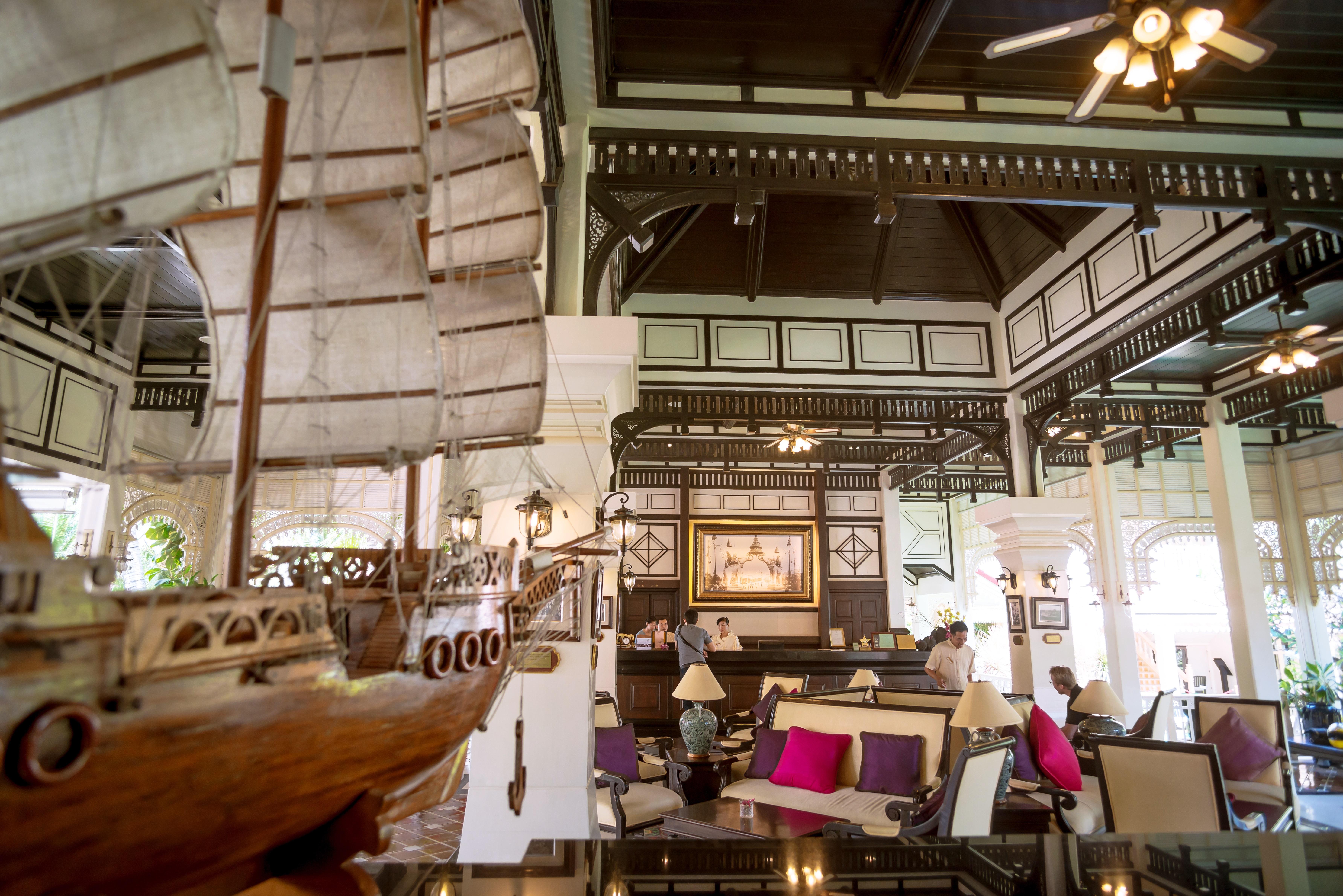 Wora Bura Hua Hin Resort & Spa Екстериор снимка Interior of the restaurant